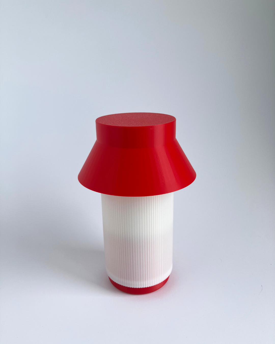 Hato Lamp - Lantern Red